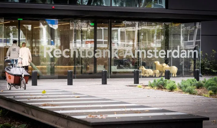 cel en werkstraf geeist voor seksafpersing