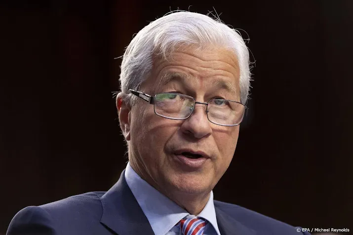 ceo jpmorgan ontkent contact met jeffrey epstein