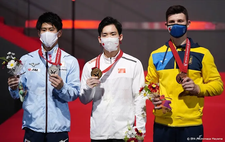 chinese turner zhang verrast favoriet hashimoto in meerkampfinale