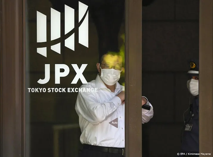chip en techbedrijven bij stijgers op licht hogere beurs tokio