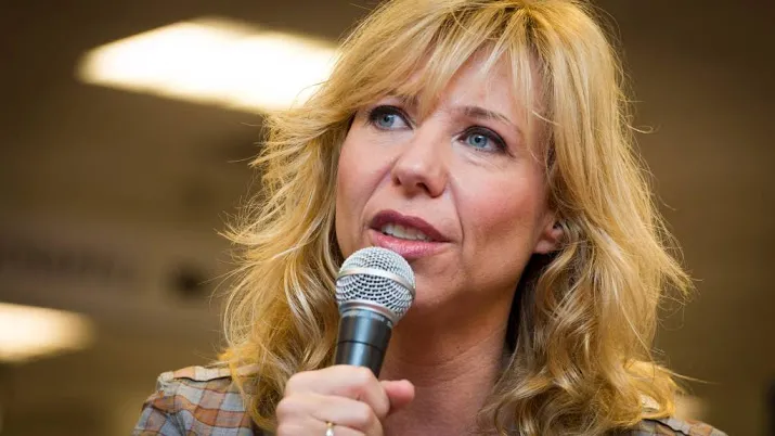 claudia de breij dodenherdenking harder nodig