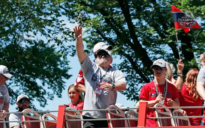 coach weg na winst stanley cup