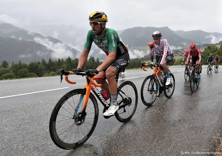 colbrelli mist milaan san remo door bronchitis