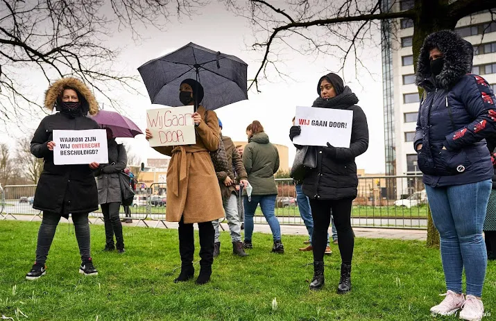 college stelt discriminatie in drie gevallen toeslagenaffaire vast