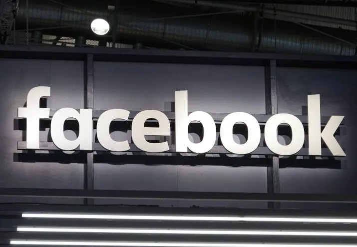communicatiebaas vertrekt bij facebook