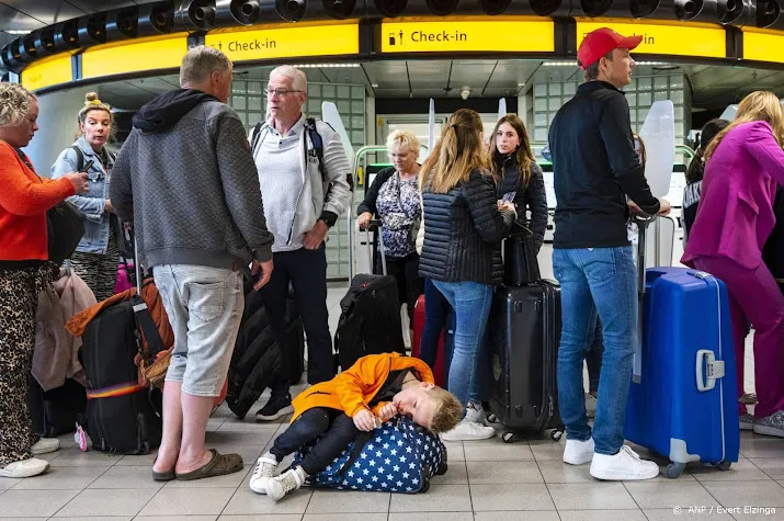 consumentenbond sleept klm voor rechter om terugbetaling tickets