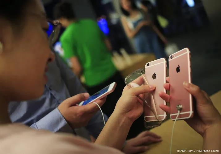 consumentenclaim begint actie tegen apple voor trage iphones