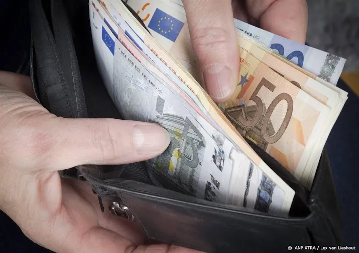 consumentenvertrouwen krabbelt verder op ondanks inflatie