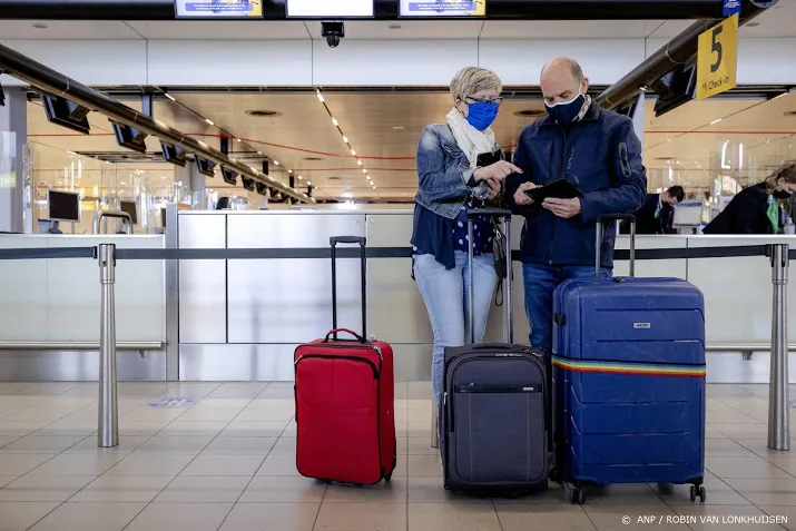 corendon en tui organiseren proefvakantie naar gran canaria