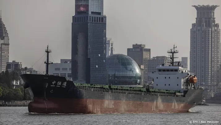 corona ontregelt scheepvaart china haven shanghai slibt dicht