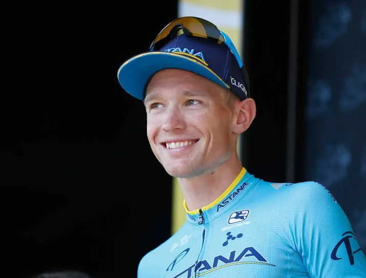 cort nielsen verslaat van den berg in lanaken