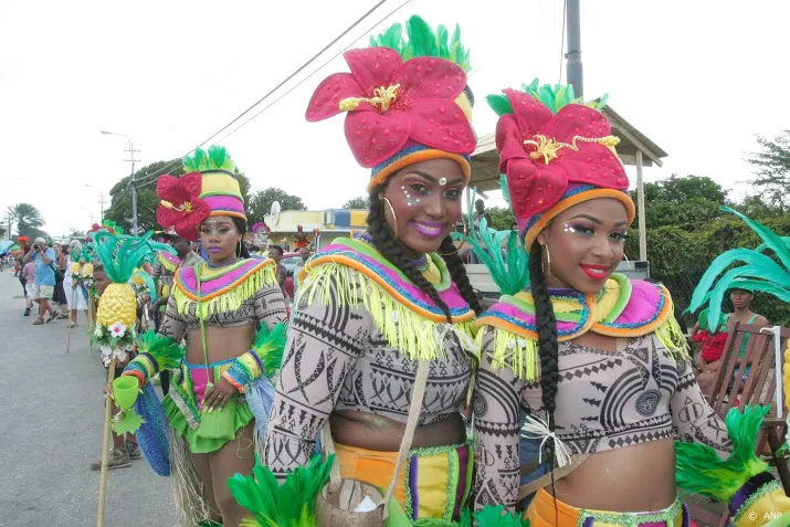 curacao schrapt carnaval 2021 vanwege coronadreiging