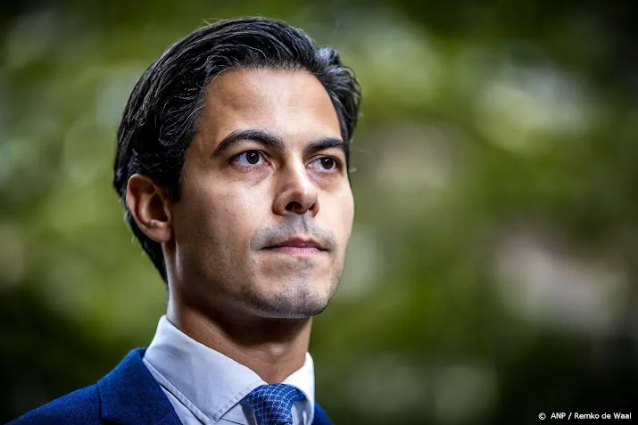 d66 leider jetten haalt op partijcongres hard uit naar vvd