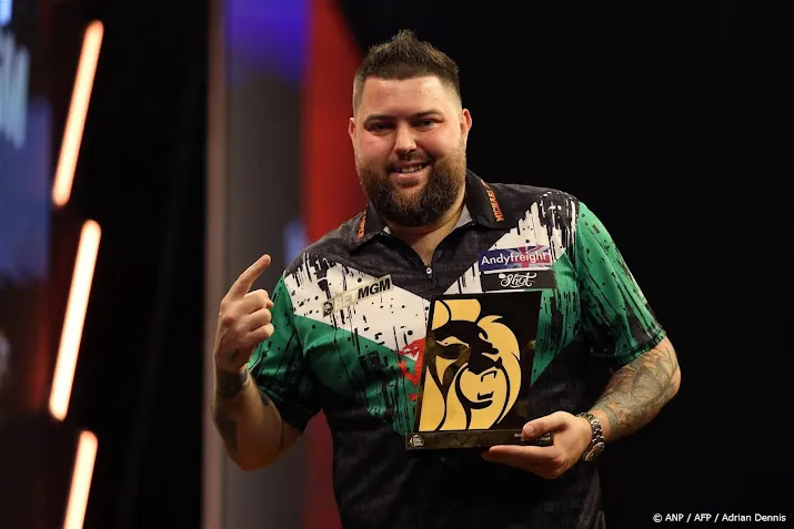 darter price gooit negendarter in manchester