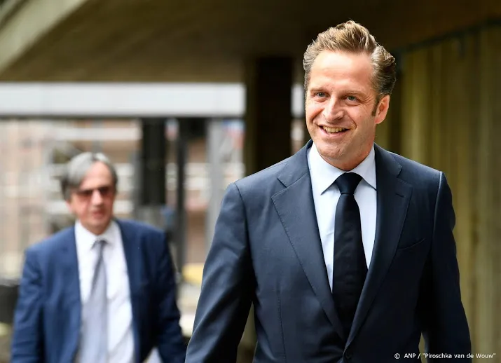 de jonge ggden testen personeel van alle slachthuizen op corona