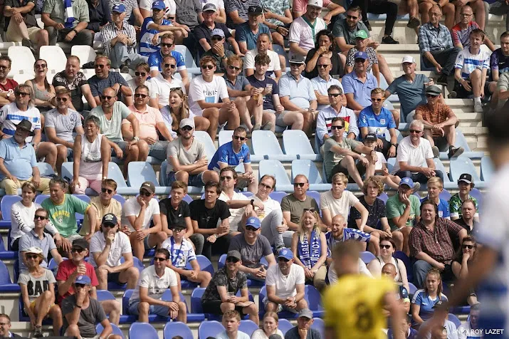 de jonge het moet beter in stadions anders mogelijk maatregelen