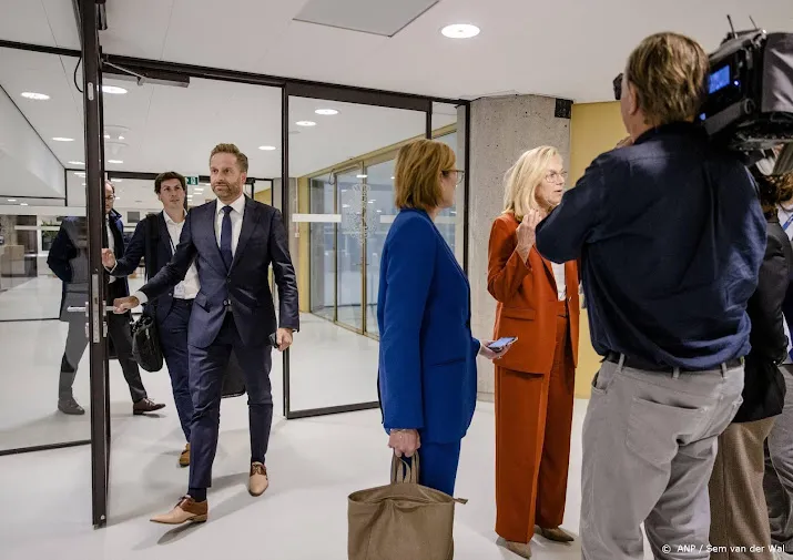 de jonge kamer had eerder moeten ingrijpen tegen uitlatingen fvd