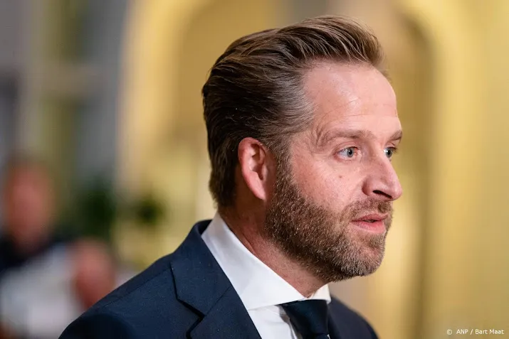 de jonge vaccinatiegraad is belangrijker dan coronamedicijn
