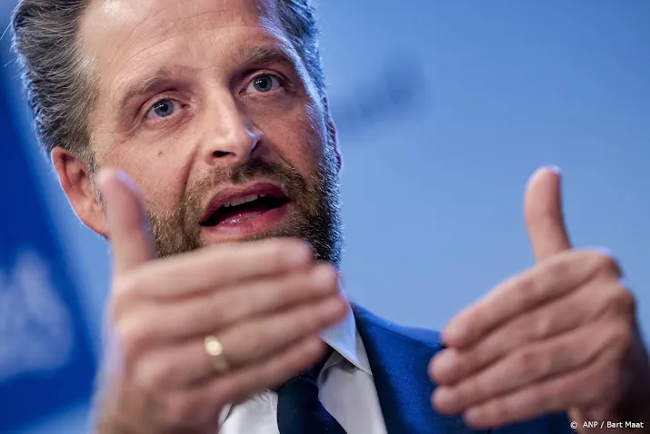 de jonge vraagt gezondheidsraad om reflectie over boosteradvies