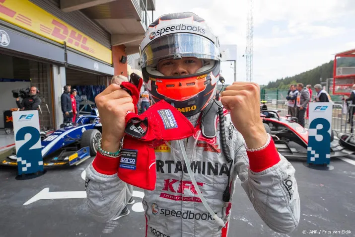 de vries derde in sprintrace silverstone