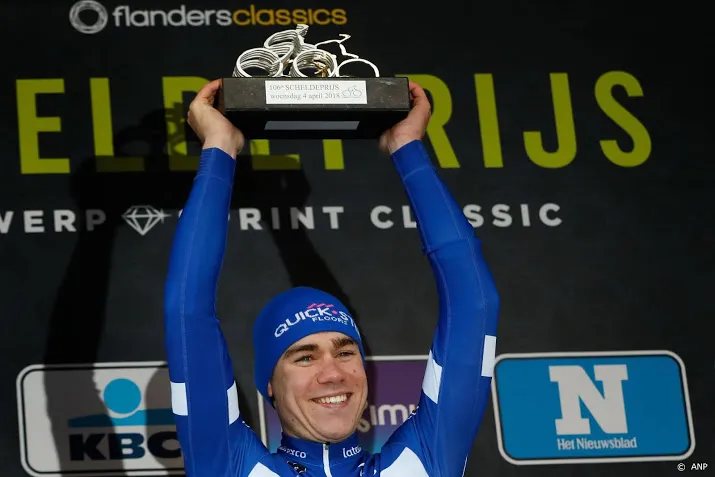 deceuninck bindt sprinttalent jakobsen