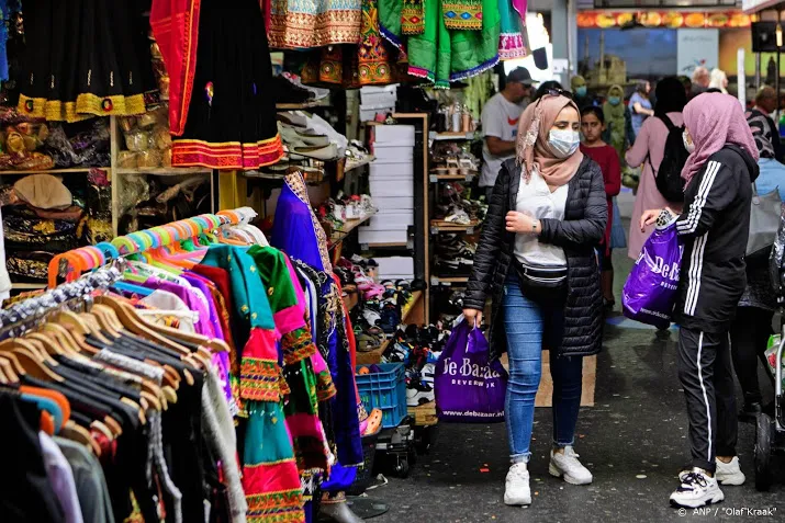 deel bazaar beverwijk moet dicht om coronamaatregelen