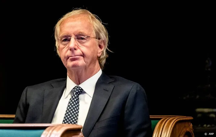 deel senaatsfractie fvd splitst zich af