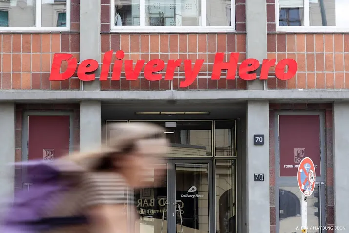 delivery hero jaagt beleggers schrik aan met handelsupdate