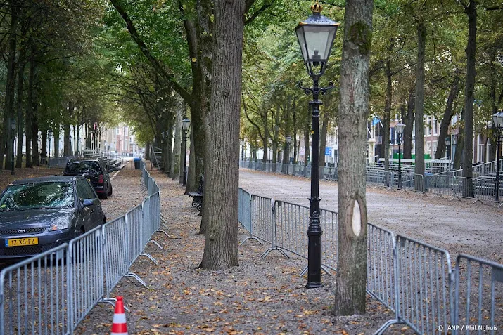 den haag zet zich schrap voor protest op drukste dag van het jaar