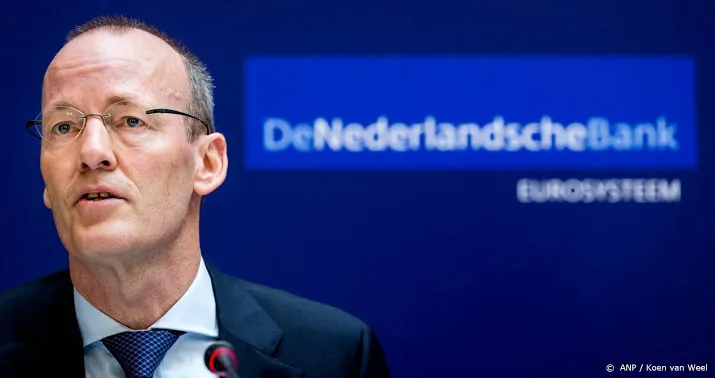 dnb baas knot terughoudend over ingrepen
