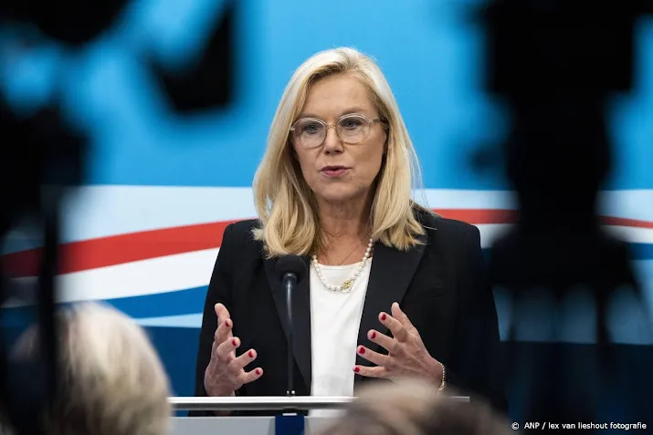 dnb waarschuwt kaag over verliezen door hoge rentes