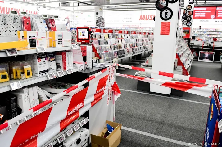 door lockdown vlogen tondeuses en vriezers mediamarkt uit