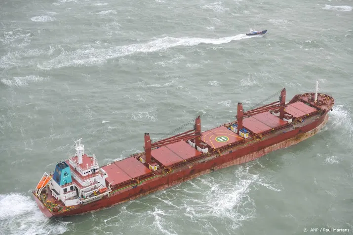 door storm corrie stuurloos geraakt schip geborgen
