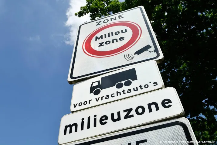 duitsers dwarsbomen milieuzone maastricht