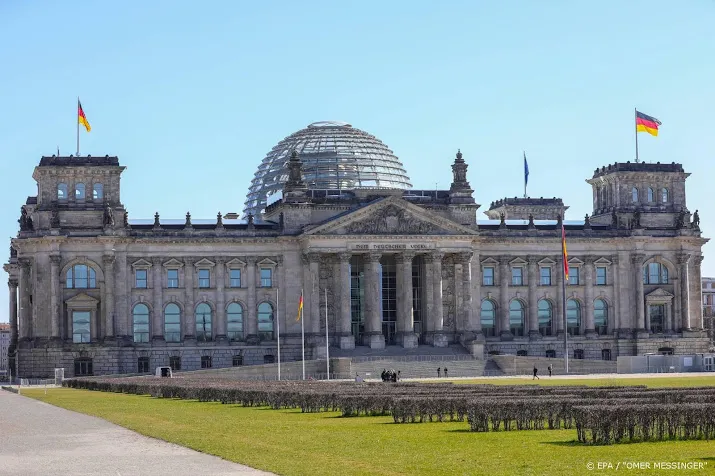duitsland garandeert leningen aan mkb bedrijven nu volledig
