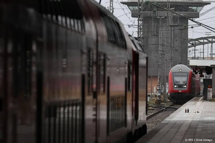 een op drie lange ritten over duits spoor valt alsnog uit