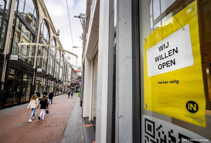 een vijfde minder winkels in centrum amsterdam door coronacrisis
