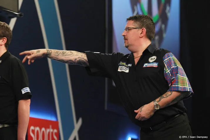 eerste duel anderson op wk darts uitgesteld wegens quarantaine