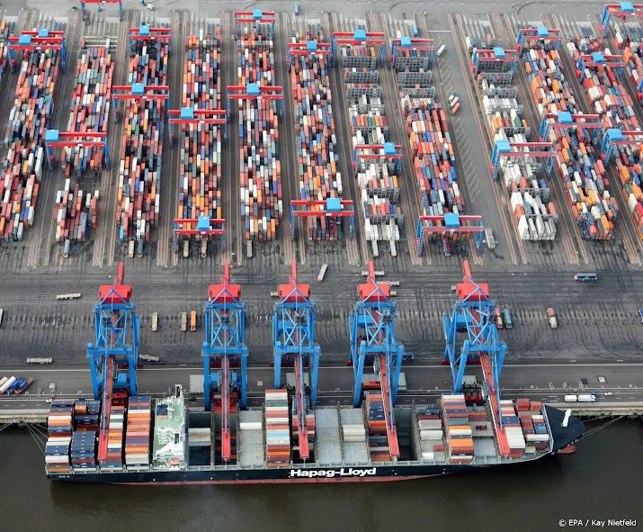 eerste duitse handelstekort sinds 1991 na daling export