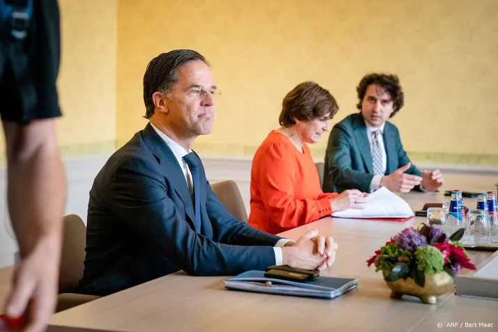 eerste groep partijen deelde alleen maar ideeen met informateur