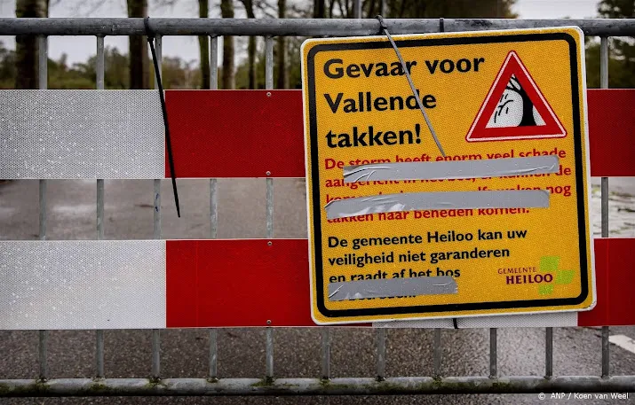 eerste stormmeldingen druppelen binnen bij veiligheidsregios