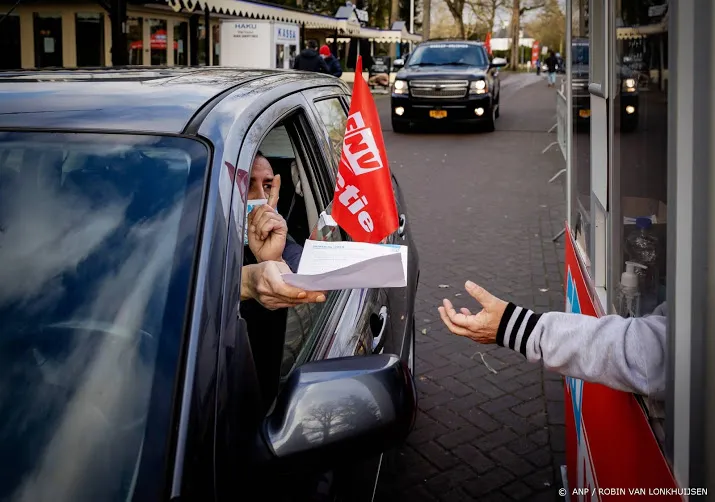eindhovense staakstraat voor betere metaal cao
