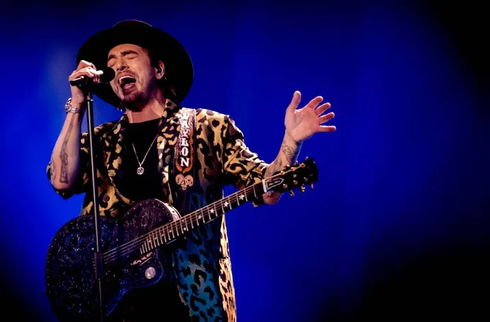 erop of eronder voor waylon
