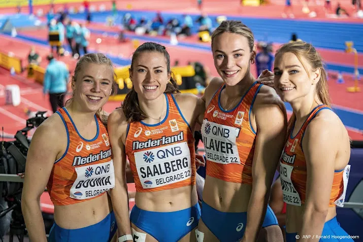 estafetteteams 4400 meter naar wk finales