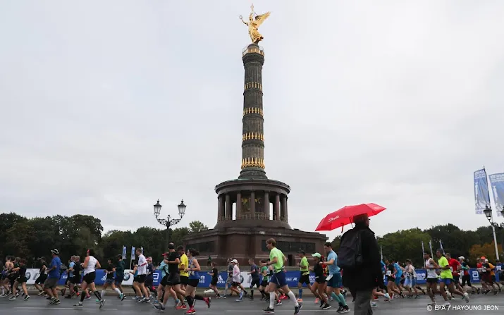 ethiopier adola wint marathon van berlijn