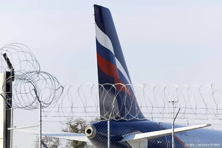 eu bestempelt russische vliegmaatschappijen als onveilig