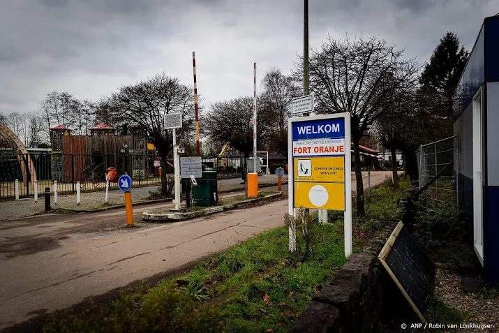 ex bajesklanten spraken af op fort oranje