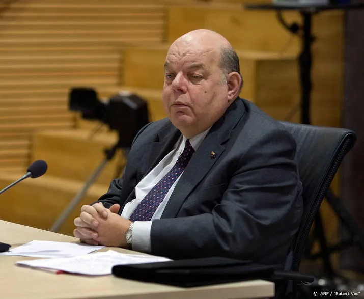 ex topambtenaar arthur docters van leeuwen overleden