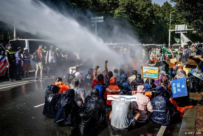 extinction rebellion hervat acties tegen fossiele subsidies