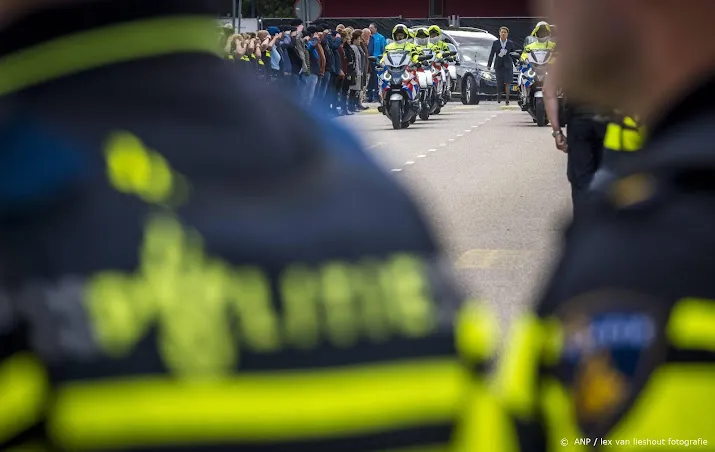 familie doodgereden agent zag fatale aanrijding en ziet moord